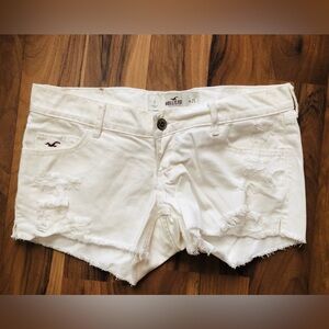 Hollister Women's Cream Distressed Jean Shorts